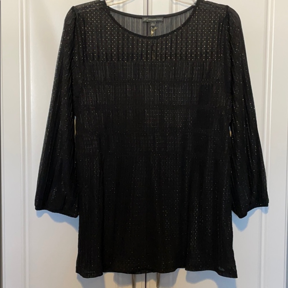 NWT Black Adrianna Papell Metallic Dot Pleated Top